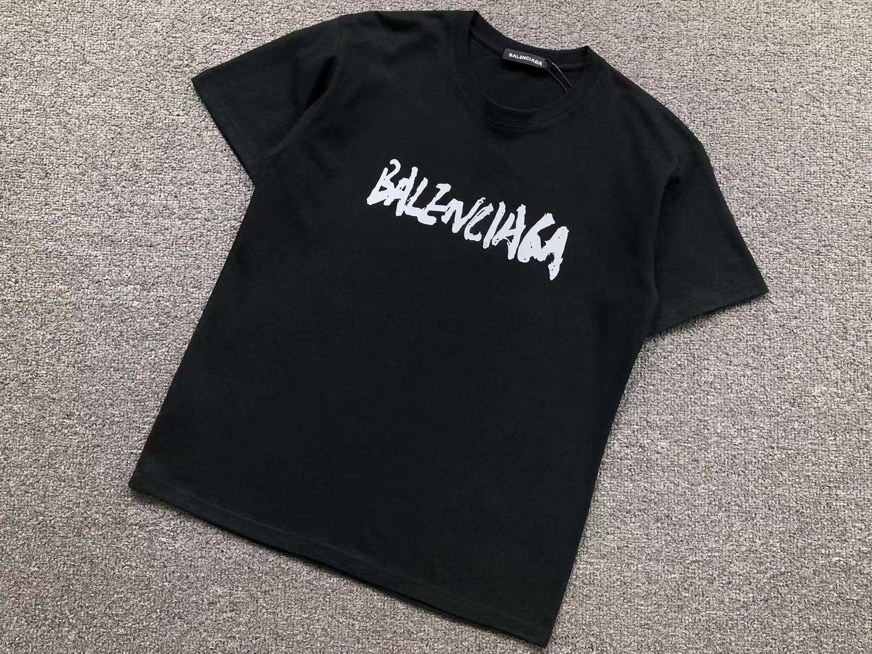 1#Balenciaga majica