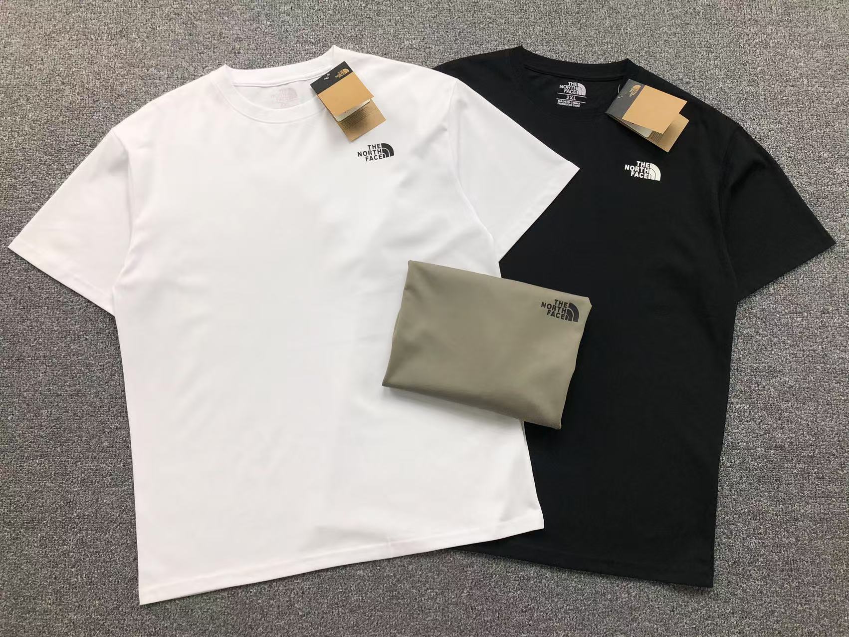 1#The North Face majica