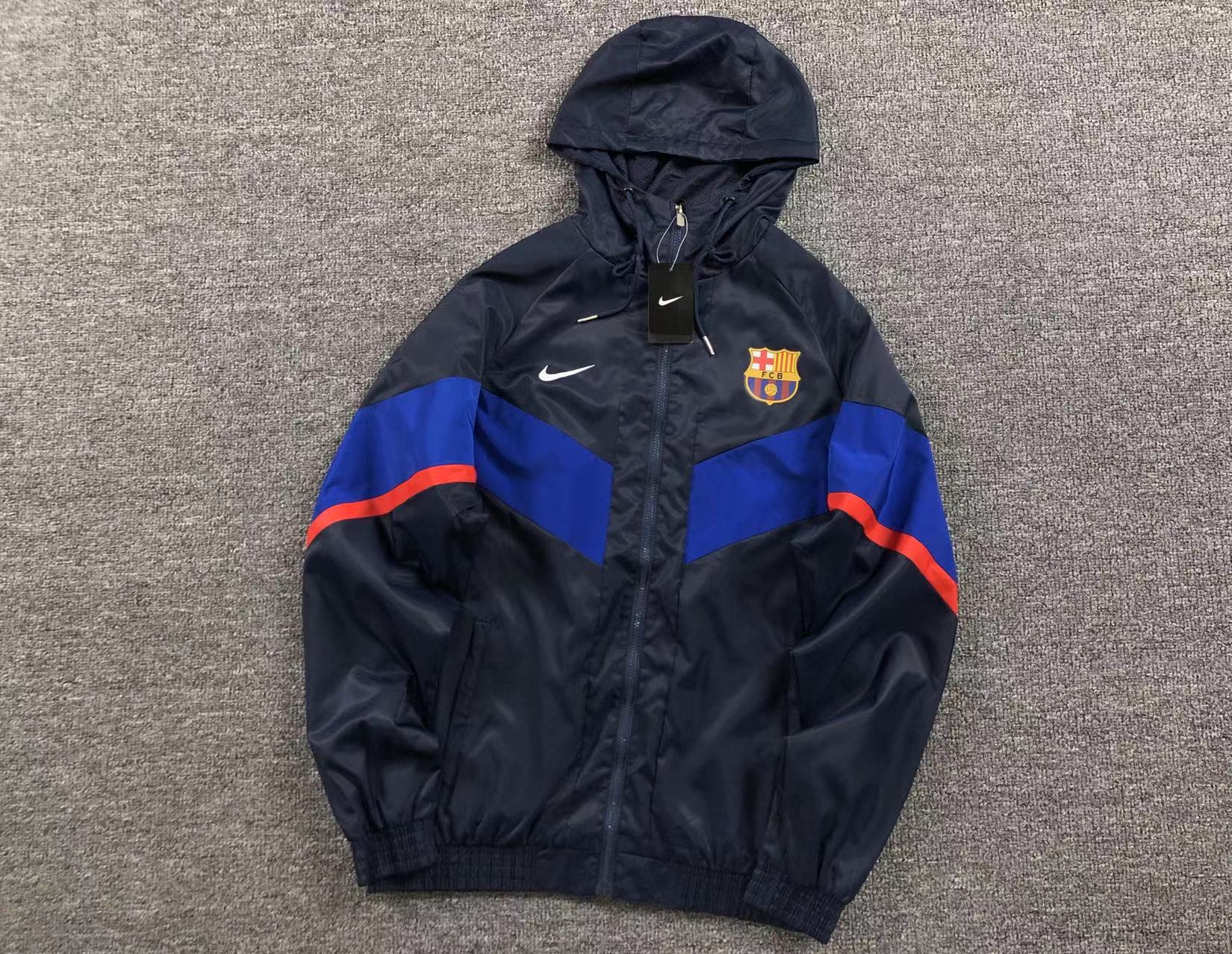 12#Nike jakna