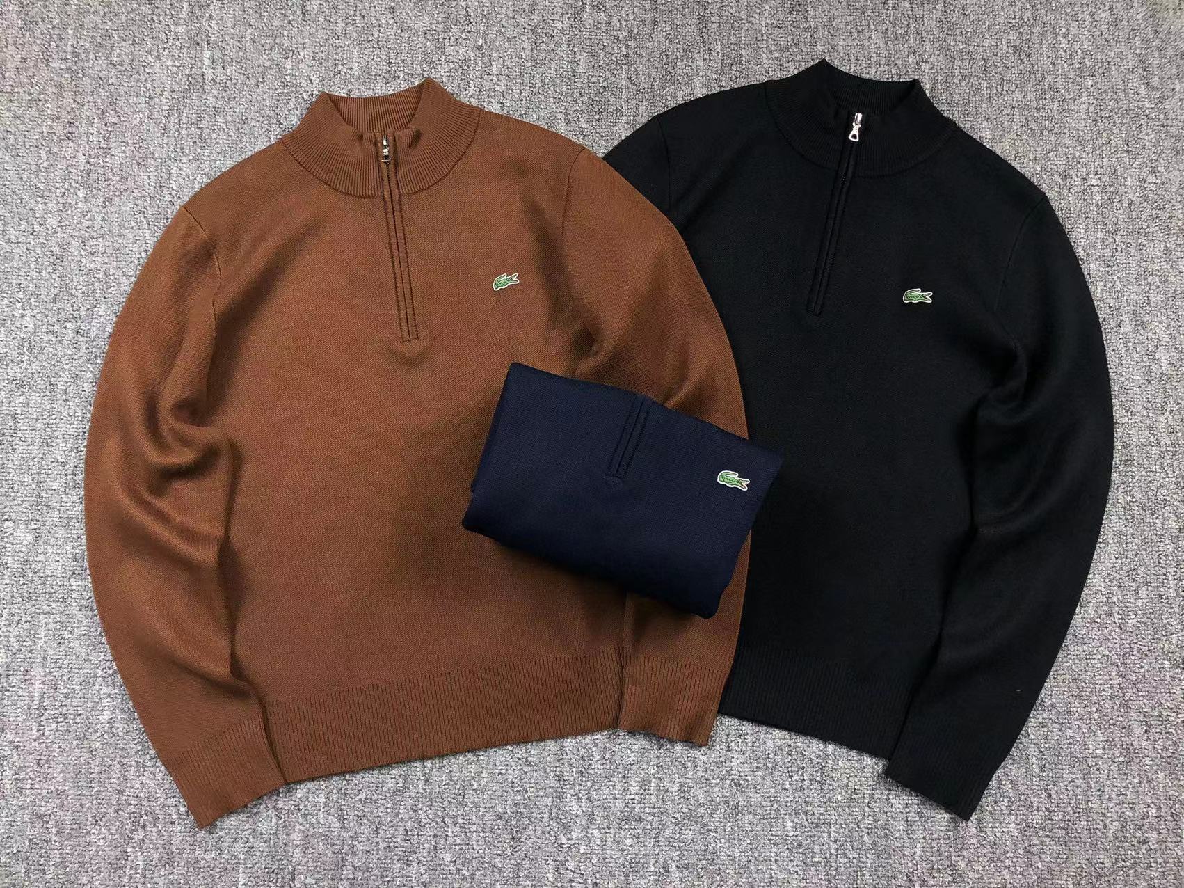 17# Lacoste majica