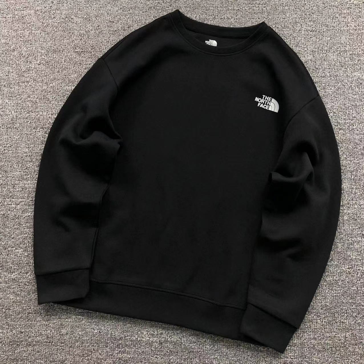 3#The North Face majica