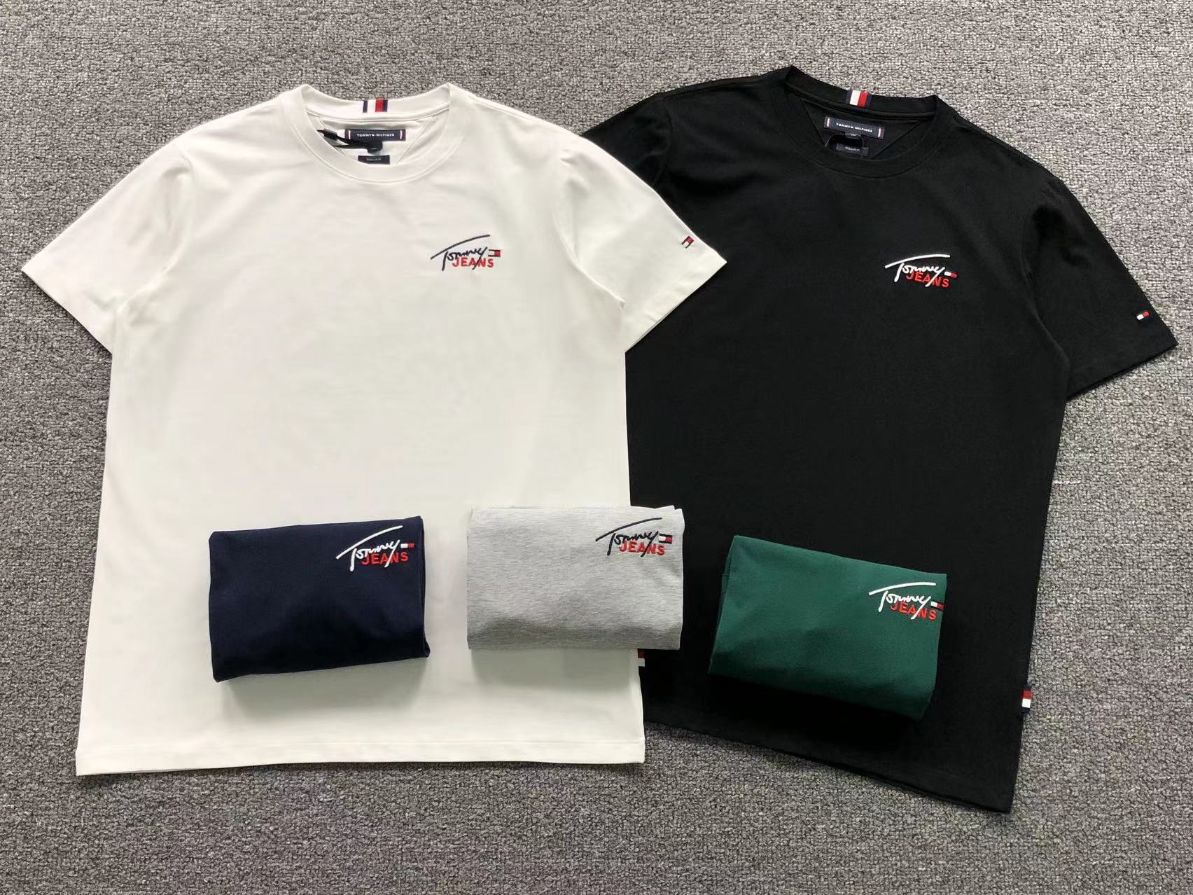 3#Tommy Hilfiger majica