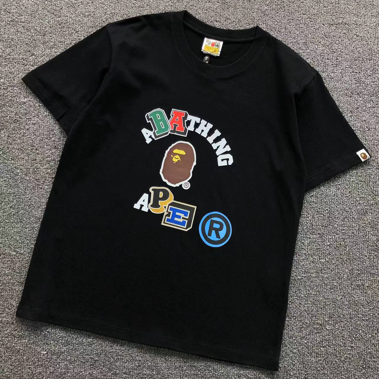4#BAPE majica