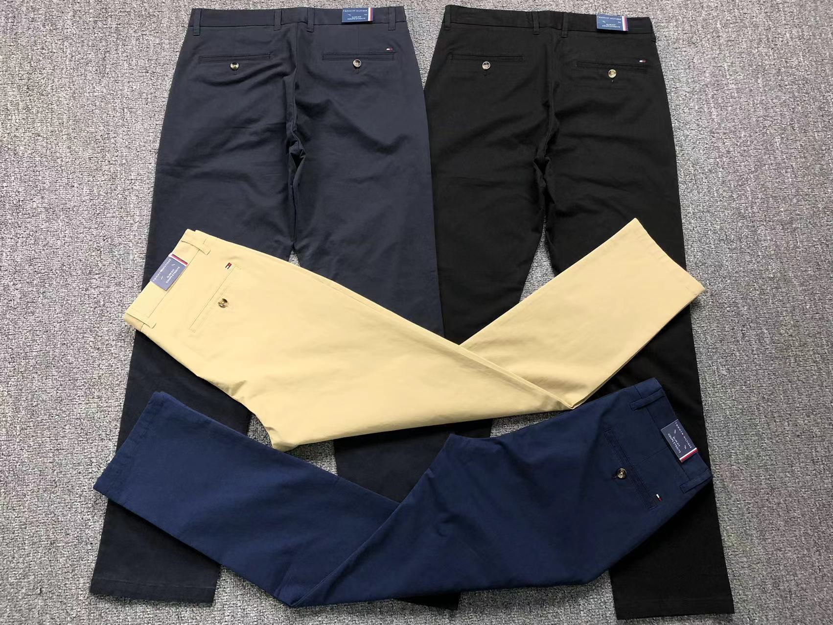 4#Tommy Hilfiger hlače