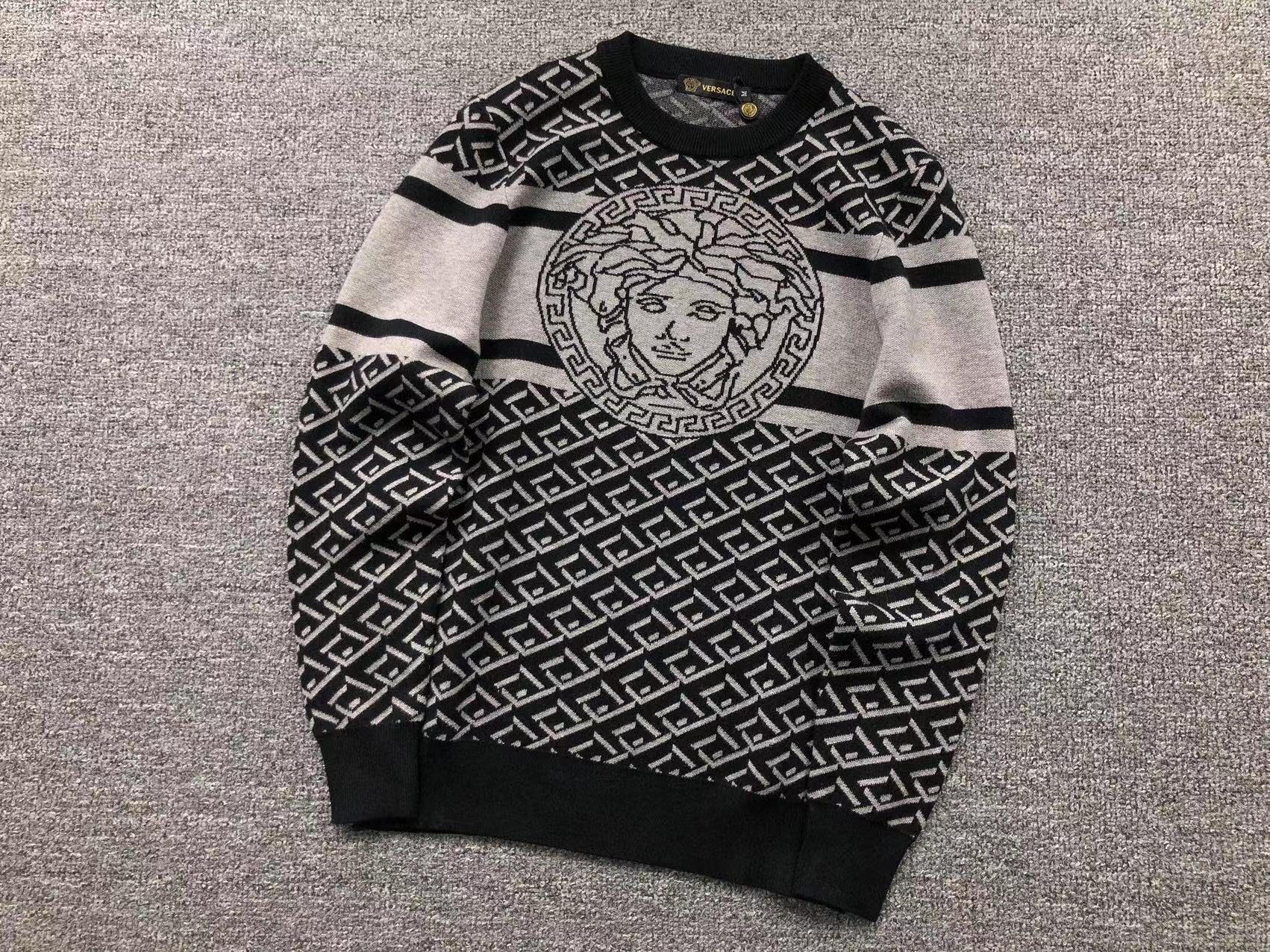 4#Versace majica
