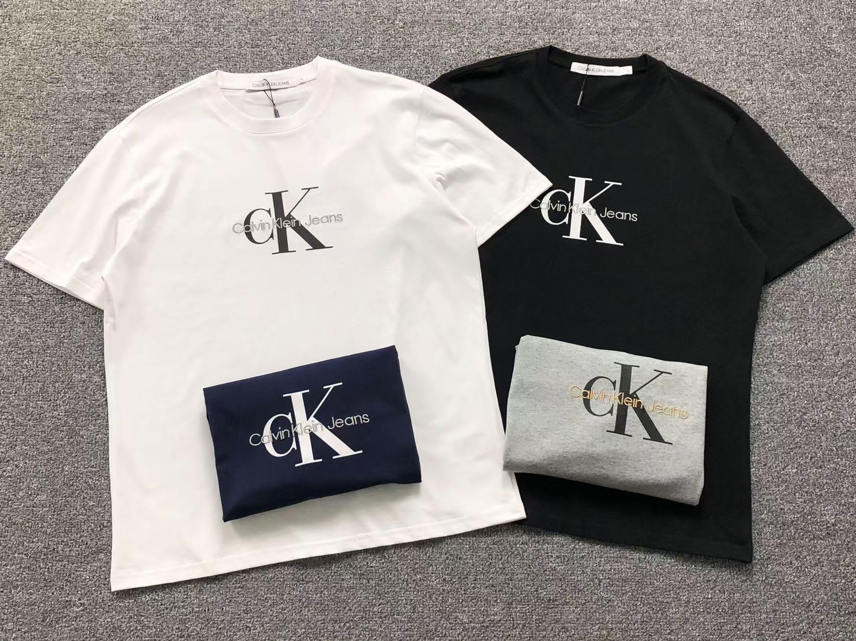 5#Calvin Klein majica