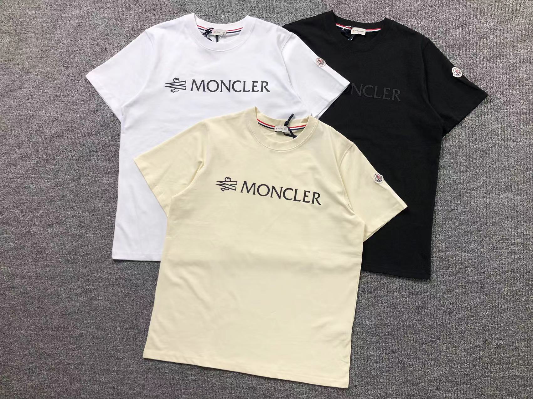 8#Moncler majica